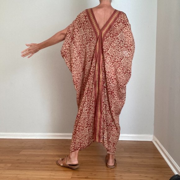 Block Print Caftan Size Free Rust, Tan & Black - Picture 5 of 15
